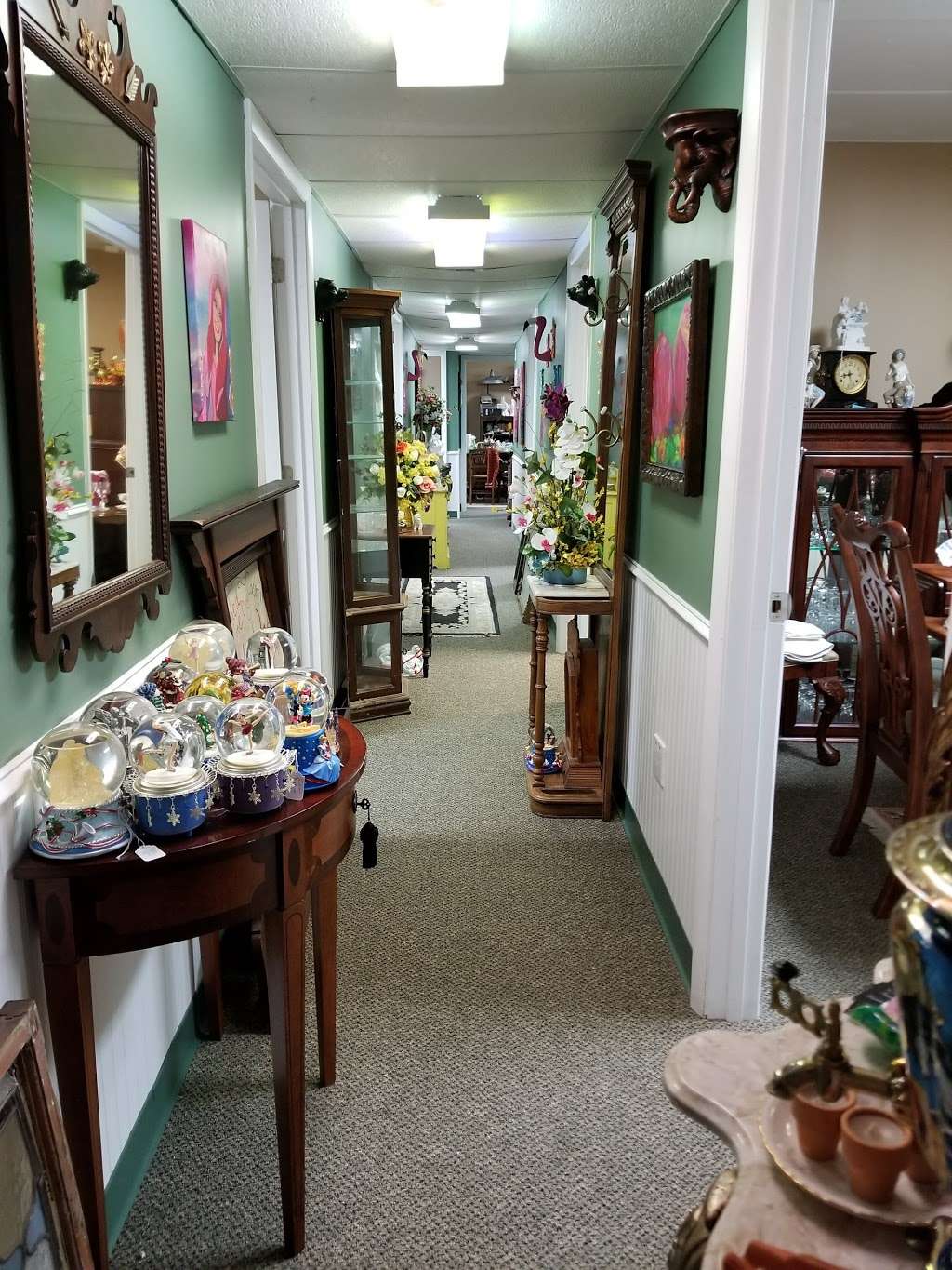 Casimir Vintage Studio & Design | 5247, 3600 St Johns Ln, Ellicott City, MD 21042 | Phone: (410) 591-3880