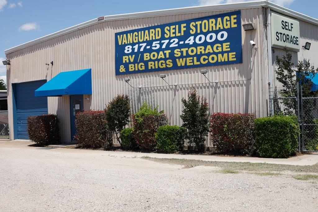 Vanguard Self-Storage LLC. | 7425 U.S. 287 Frontage Rd, Arlington, TX 76001, USA | Phone: (817) 572-4000