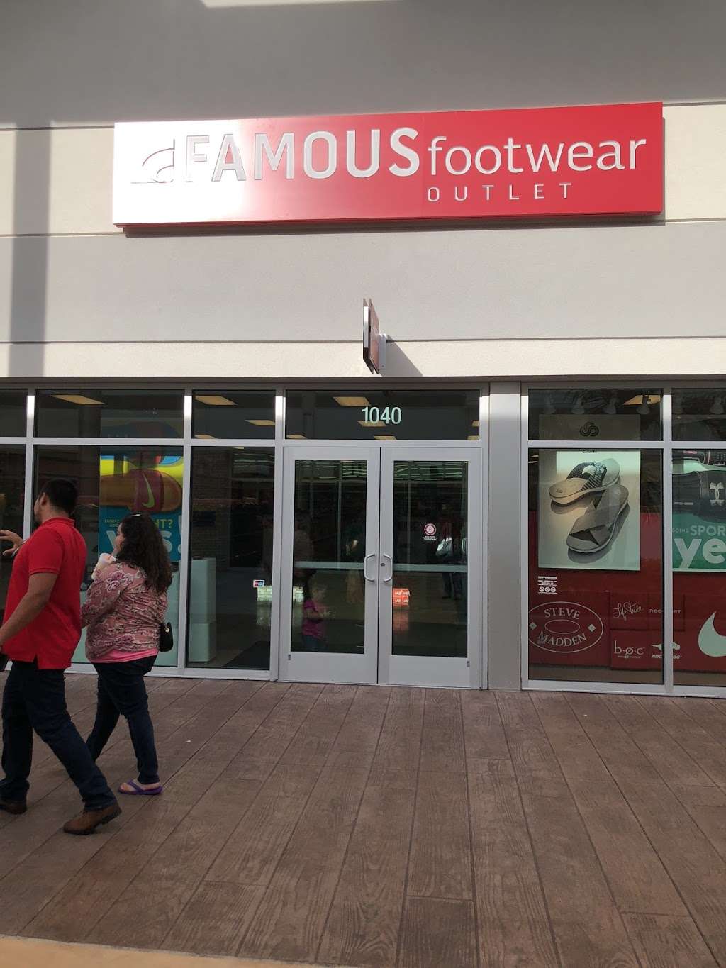 Famous Footwear Outlet | TANGER OUTLETS, 1100 Cornerstone Blvd SUITE 1040, Daytona Beach, FL 32117, USA | Phone: (386) 281-6820