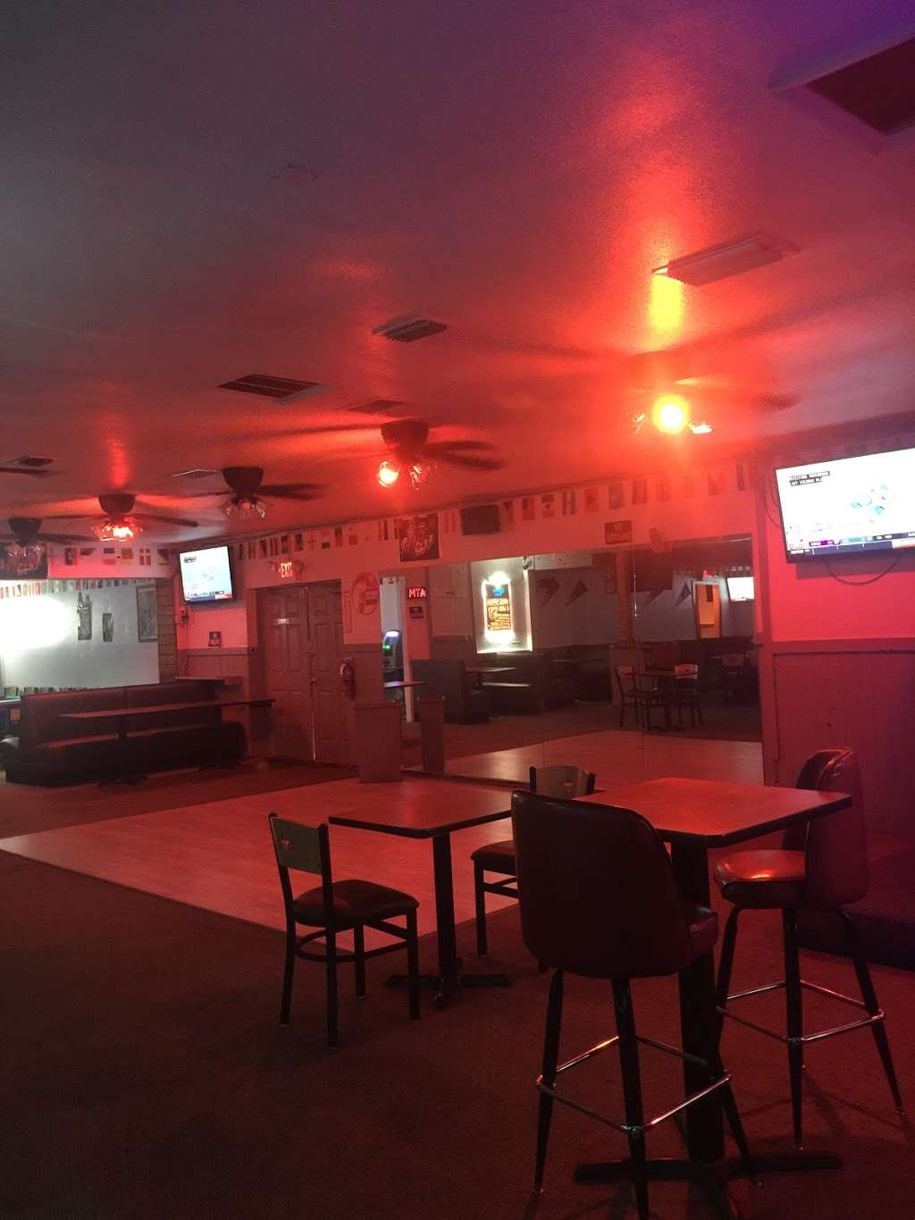 90 Degrees Sports Bar & Grill | 144 Ridgewood Ave, Daytona Beach, FL 32117, USA | Phone: (386) 366-7253