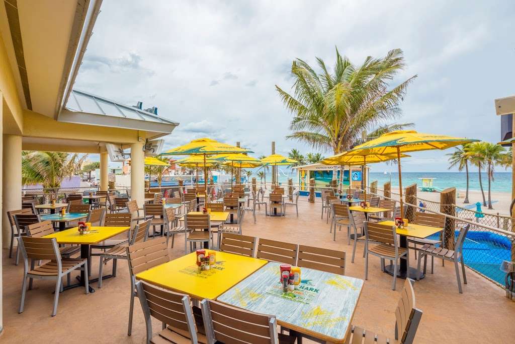 LandShark Bar & Grill | 1111 N Ocean Dr, Hollywood, FL 33019, USA | Phone: (954) 874-4465