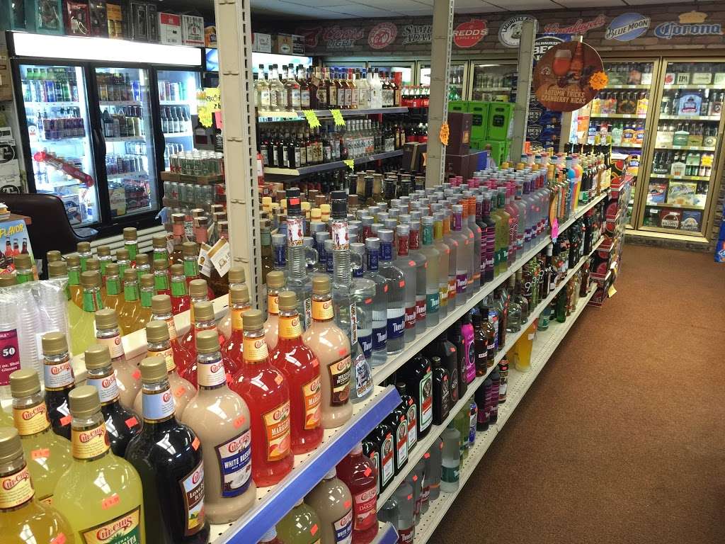 Lowell Liquors | 1745 E Commercial Ave, Lowell, IN 46356, USA | Phone: (219) 696-0440