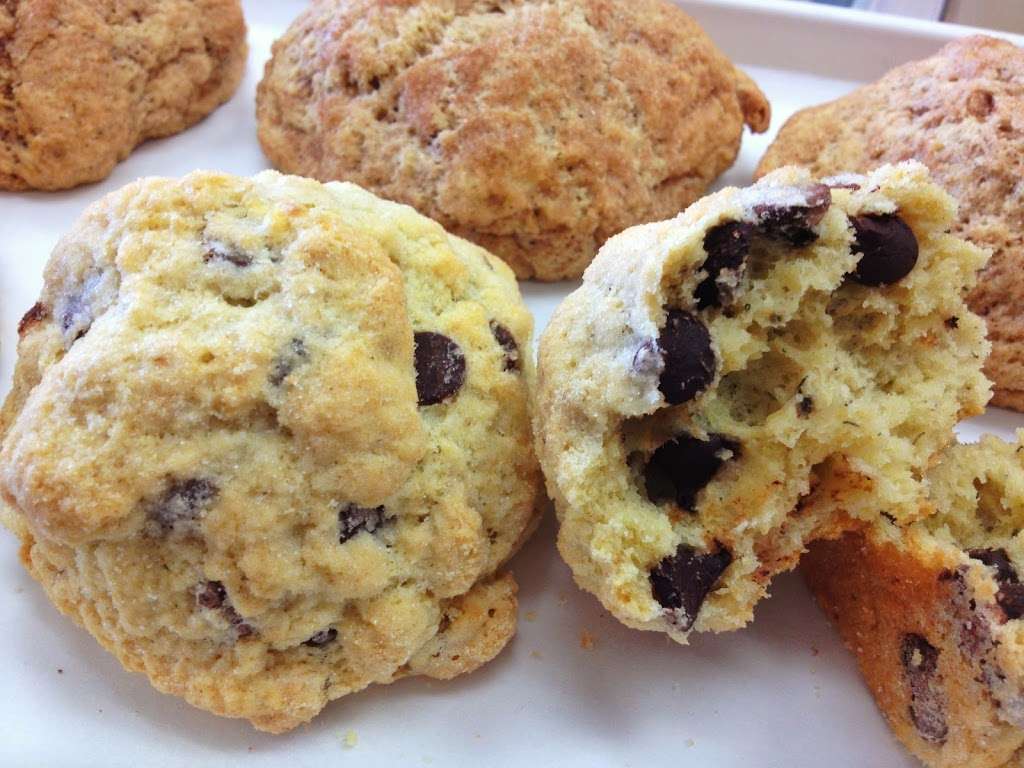 Crumbles Cookies | 1191 Magnolia Ave Suite C, Corona, CA 92879 | Phone: (951) 270-2627