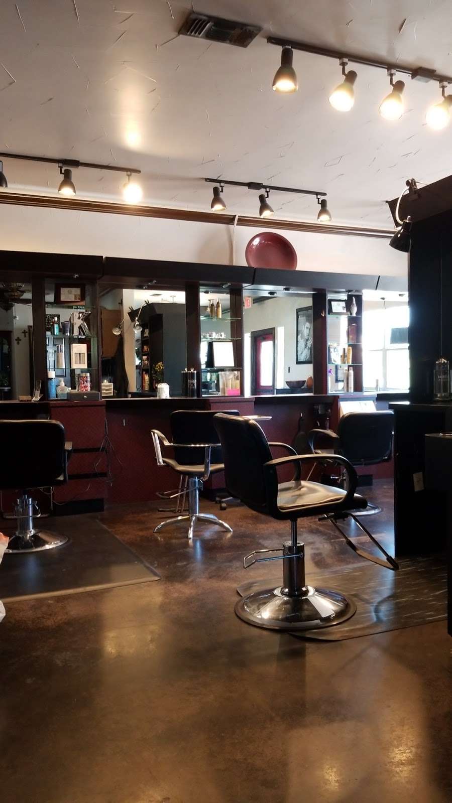 Hair Villa Salon | 2631 Ovilla Rd, Red Oak, TX 75154, USA | Phone: (972) 576-2090