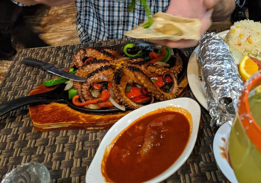 Mariscos El Rey 3 | 6026 W Alameda Ave, Lakewood, CO 80226 | Phone: (303) 922-3577