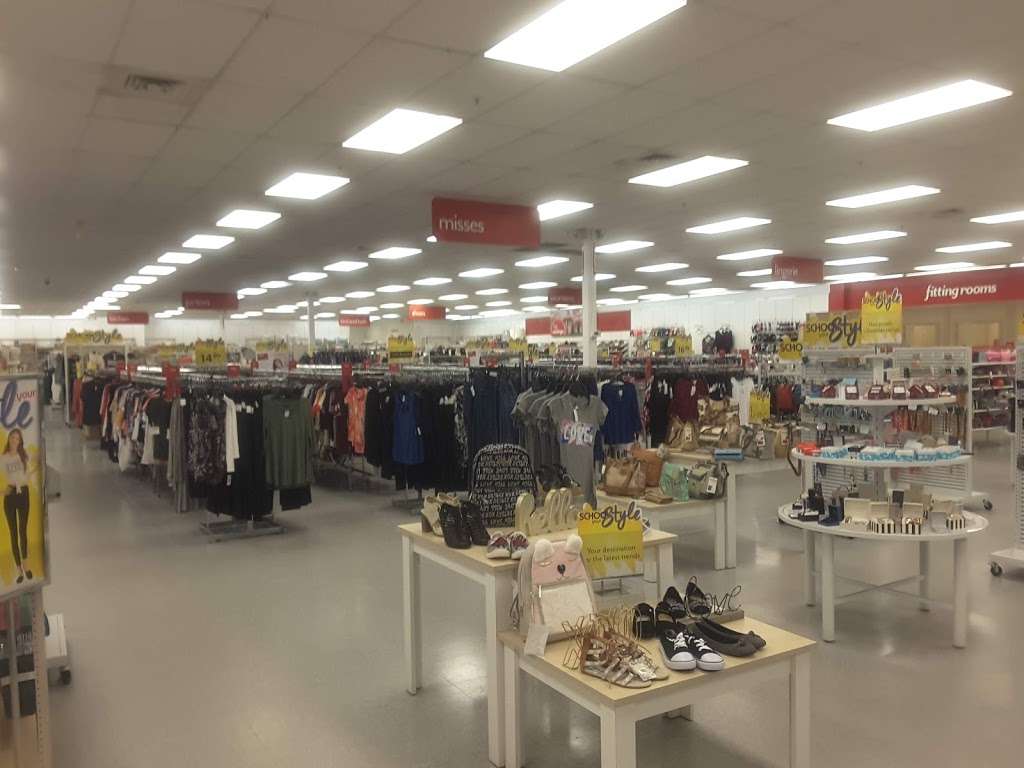 Bealls Outlet, 305 Colony Blvd, The 