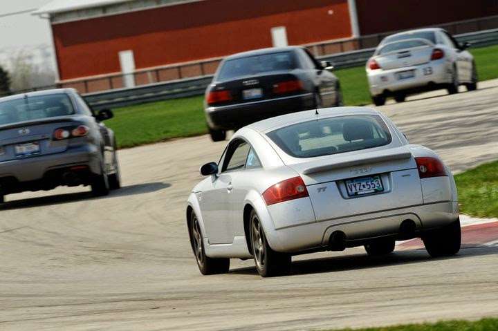 Laps Track Days | 17W260 Rodeck Ln, Bensenville, IL 60106, USA | Phone: (630) 205-0055