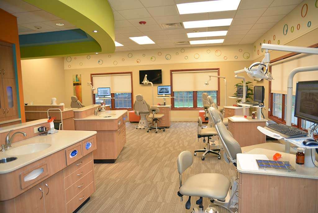 David Cortopassi, DDS, MS | 1022 US-6, Morris, IL 60450, USA | Phone: (815) 942-2133