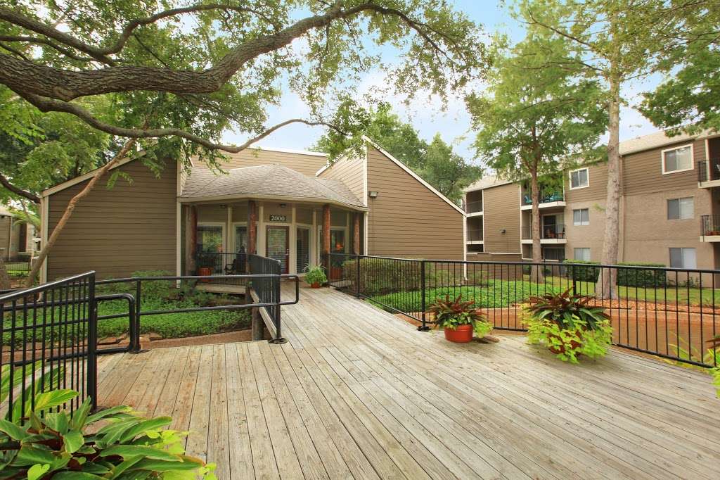 The Cove Apartments | 2000 Bay Area Blvd, Houston, TX 77058, USA | Phone: (281) 486-4005