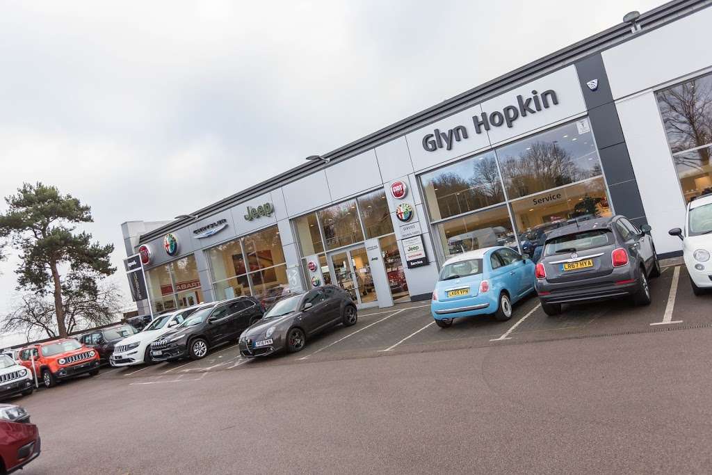 Glyn Hopkin Fiat, Abarth, Alfa Romeo & Jeep St. Albans | Lyon Way, St Albans AL4 0QU, UK | Phone: 01727 811811