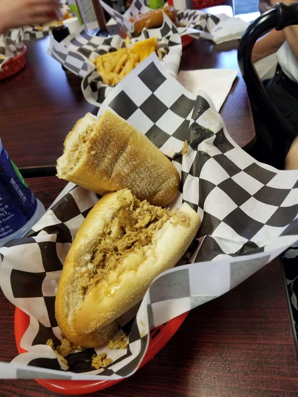 Dyers Deli & Dairy Delight | 5739 W Lincoln Hwy, Parkesburg, PA 19365 | Phone: (717) 442-7967