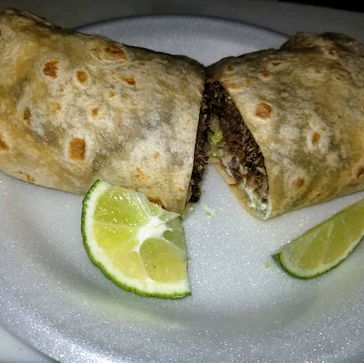 Pupuseria y taqueria El Shaddai | 6095 Glenmont Dr, Houston, TX 77081, USA | Phone: (832) 805-8539