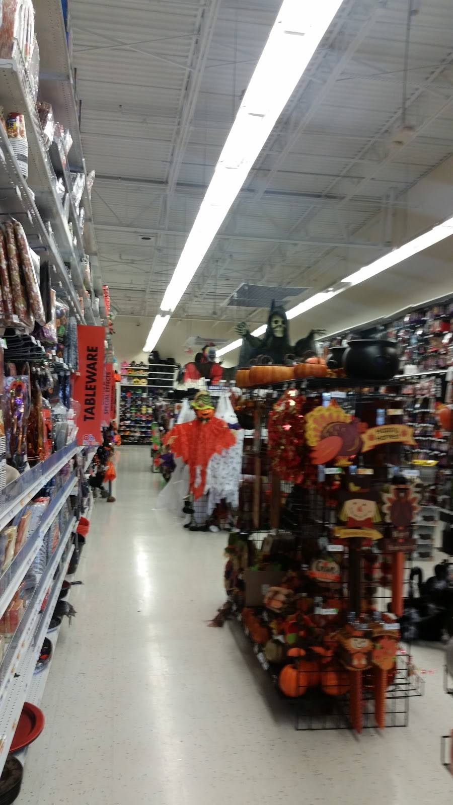 Party City | 1892 Mount Zion Road Southlake, Pavilion III, Morrow, GA 30260, USA | Phone: (678) 369-9932