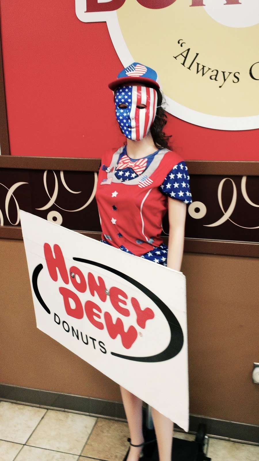 Honey Dew Donuts | 103 E Main St, Georgetown, MA 01833, USA | Phone: (978) 352-8805