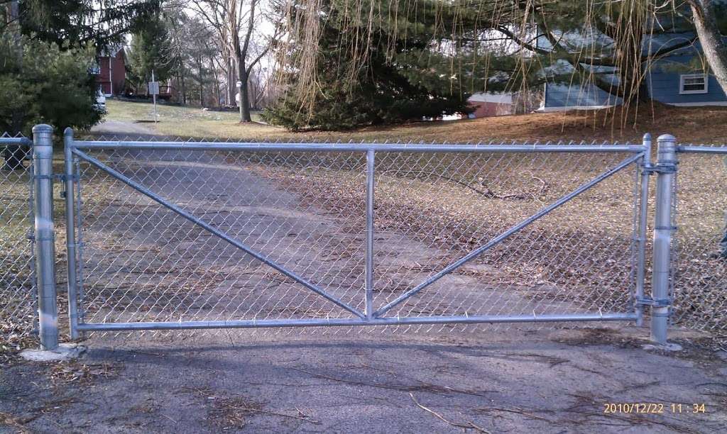Protection Fence Co. | 1477 NY-17M, Chester, NY 10918 | Phone: (845) 469-2294