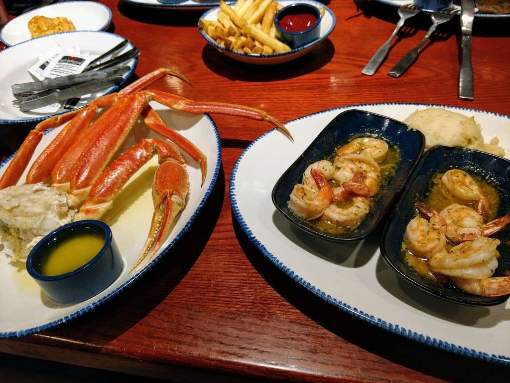 Red Lobster | 4401 N Cumberland Ave, Norridge, IL 60706, USA | Phone: (708) 456-7966