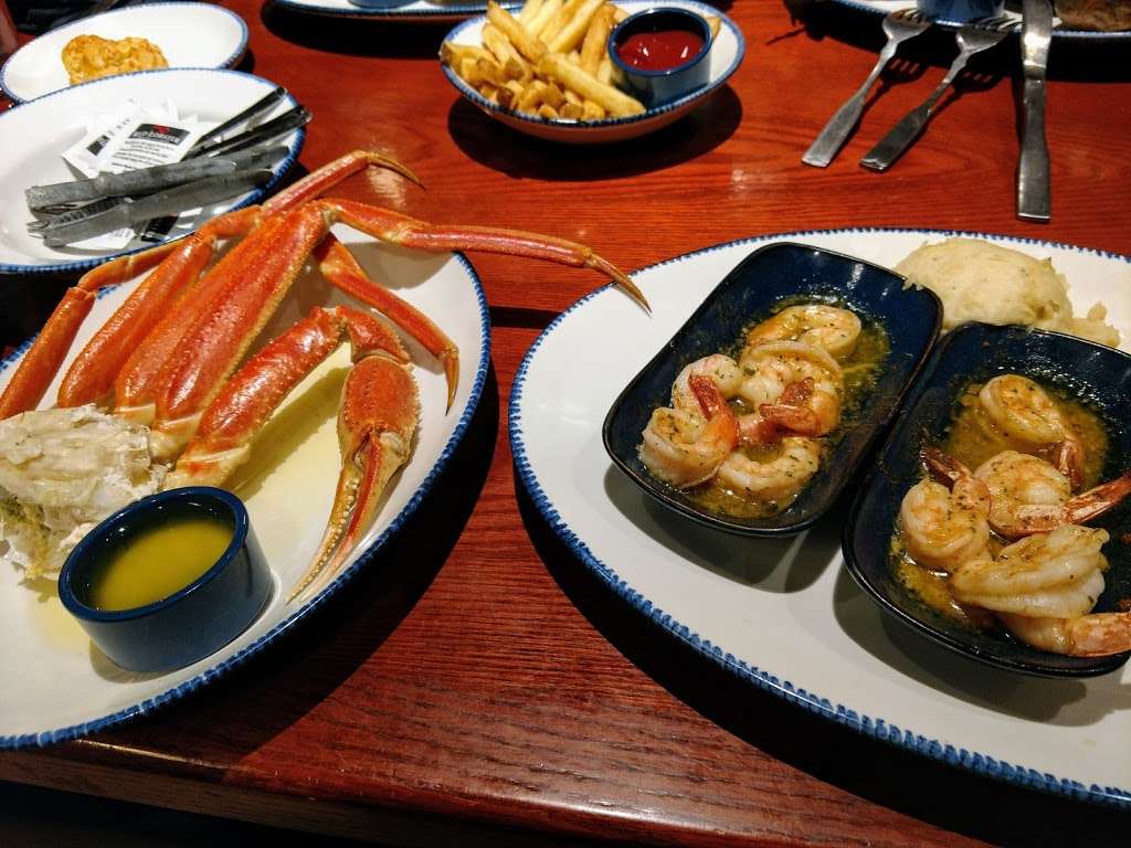 Red Lobster | 4401 N Cumberland Ave, Norridge, IL 60706 | Phone: (708) 456-7966