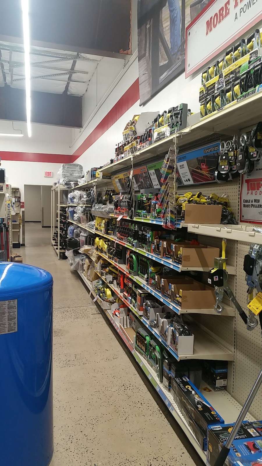 Tractor Supply Co. | 4724 Penn Ave Suite A, Reading, PA 19608 | Phone: (610) 678-6677