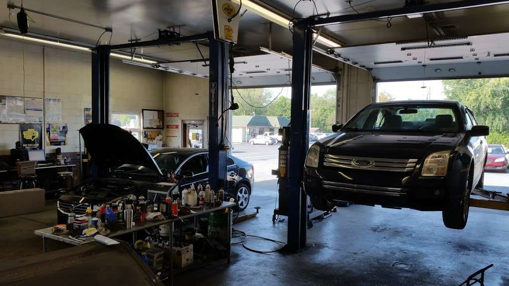 Perry Auto Service and Sales | 12 Bellevue Ave, Shoemakersville, PA 19555, USA | Phone: (610) 562-7192