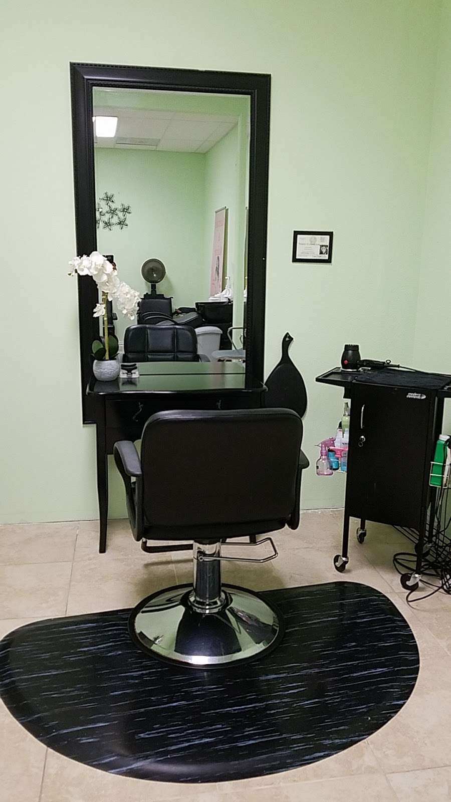 Touch Of Grace Salon | 4830 Hwy 6 N ste.4, Houston, TX 77084, USA | Phone: (832) 744-2847