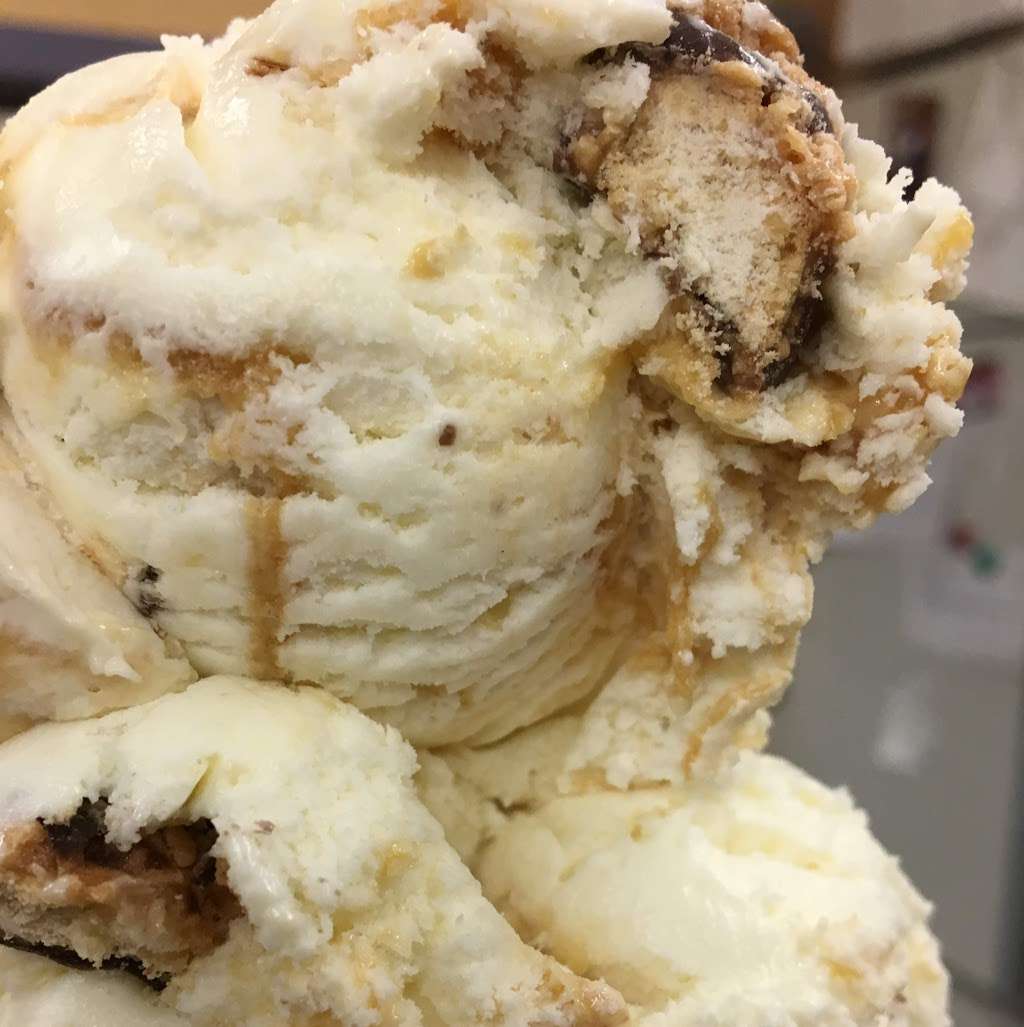 Mad Maggies Ice Cream | 1025 Osgood St, North Andover, MA 01845, USA | Phone: (978) 685-2814