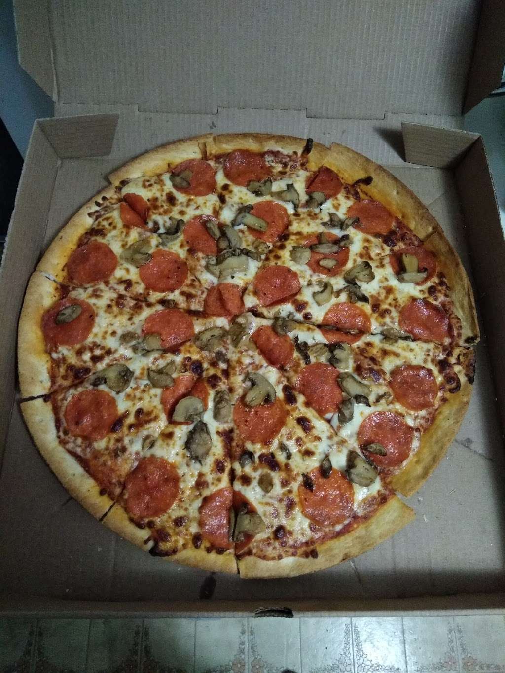 Gambinos Pizza | 1402 Church St, Eudora, KS 66025, USA | Phone: (785) 542-2121