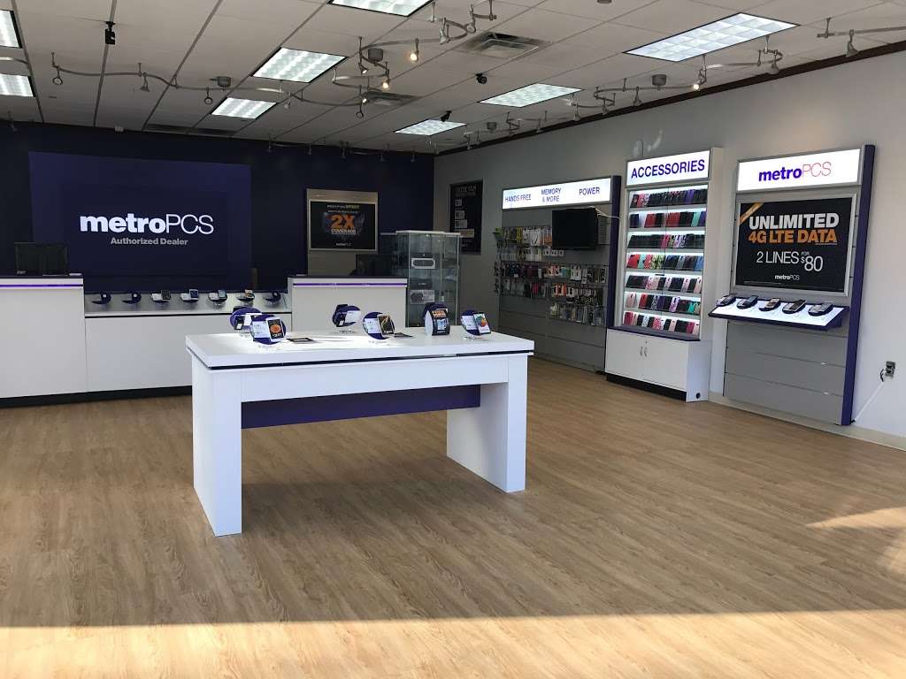 Metro by T-Mobile | 452 N Camp Meade Rd, Linthicum Heights, MD 21090, USA | Phone: (410) 401-0092