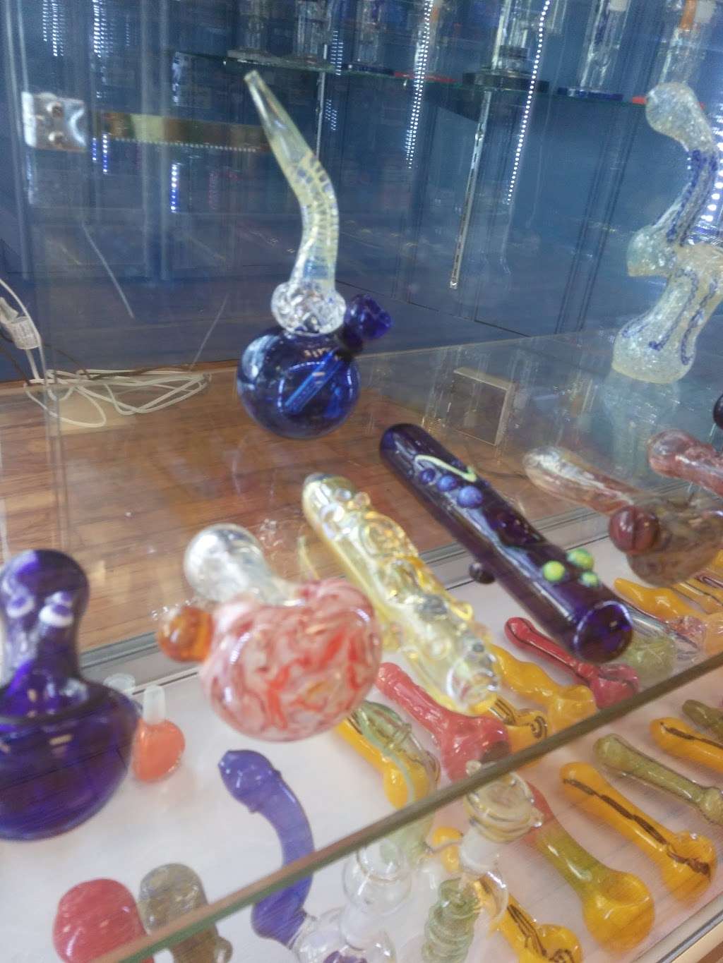 Boston Smoke Shop | 184 Washington St, Gloucester, MA 01930, USA | Phone: (617) 714-4079