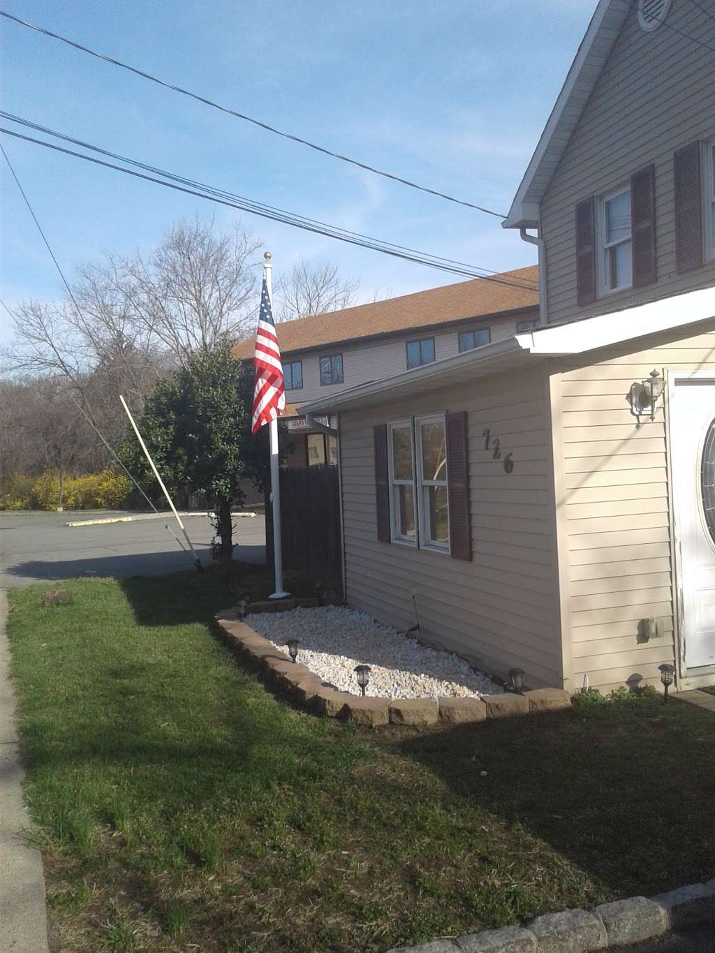 POLE SERVICE FLAGS & FLAGPOLES | 726 Main St, Little Falls, NJ 07424, USA | Phone: (201) 667-1942