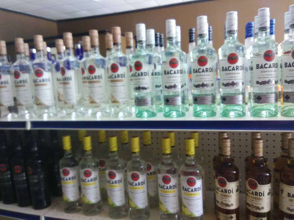 Queens Liquor | 18092 FM 1314 Road, Conroe, TX 77302 | Phone: (281) 572-1919