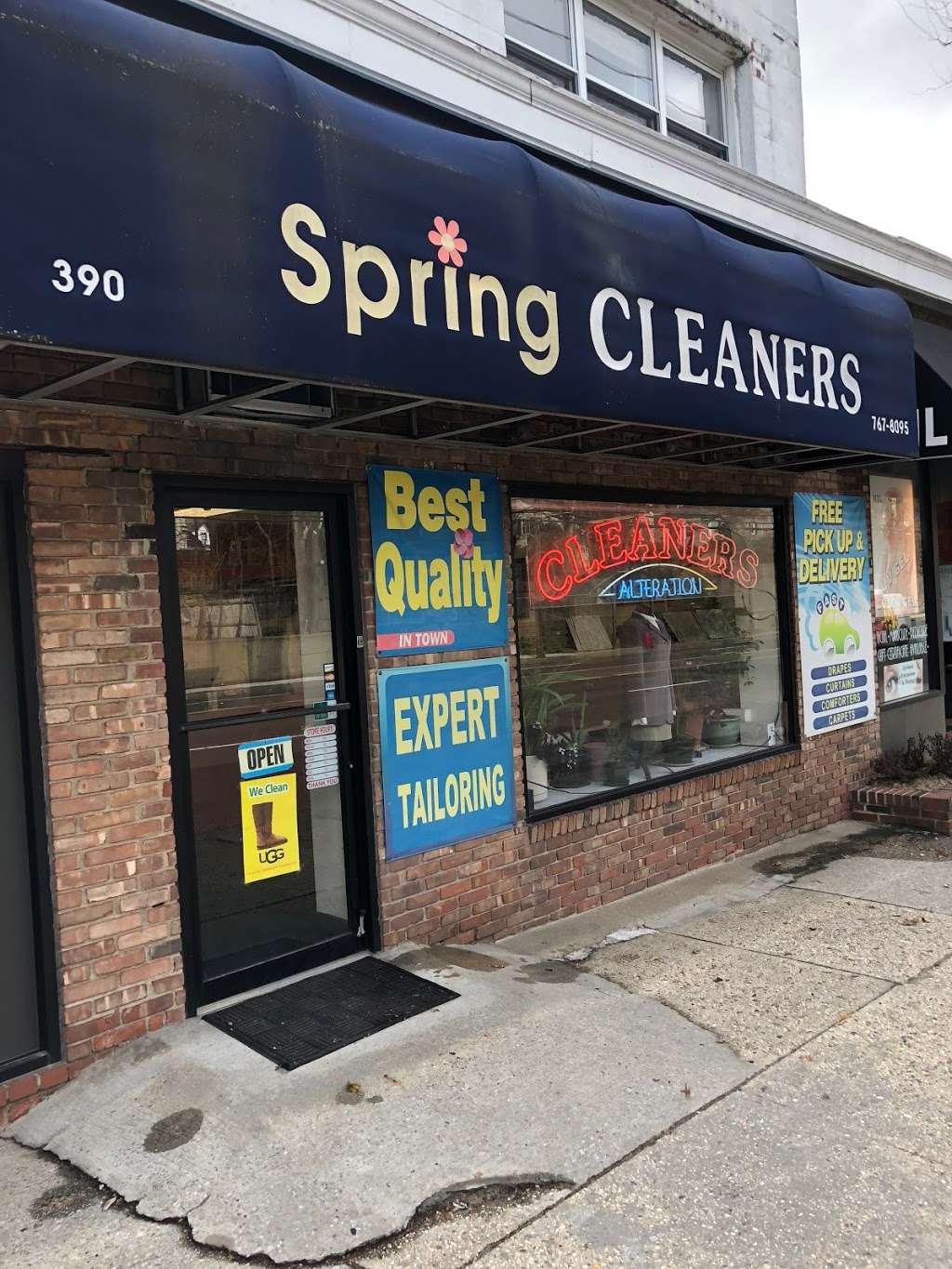 Spring Cleaners & Tailors | 390 Port Washington Blvd, Port Washington, NY 11050 | Phone: (516) 767-8095