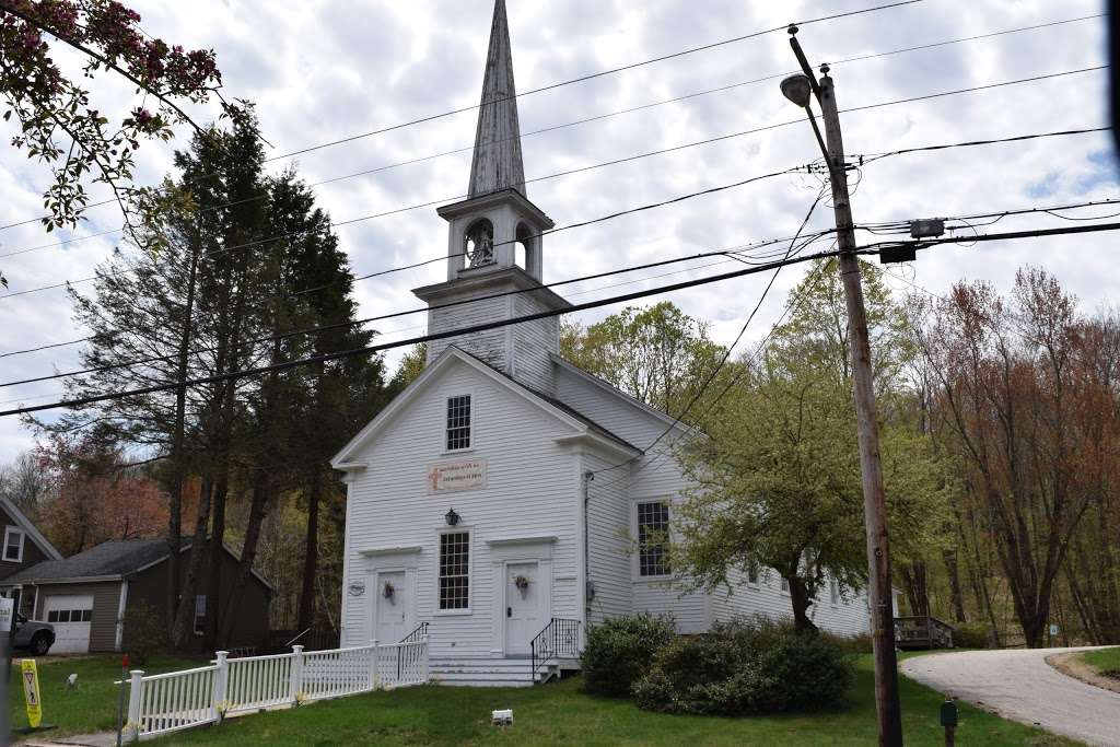 First Congregational Church of Kingston | 5 Amesbury Rd, Newton, NH 03858, USA | Phone: (603) 642-7256