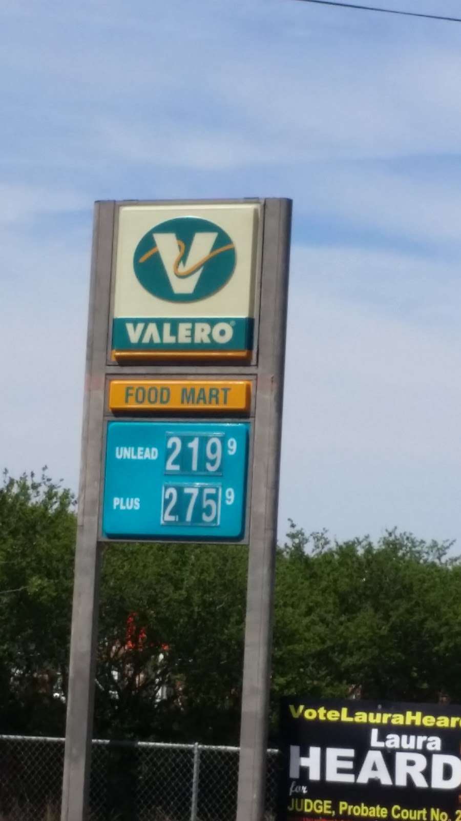 Valero | 2303 NE Interstate 410 Loop, San Antonio, TX 78217, USA | Phone: (210) 637-1121