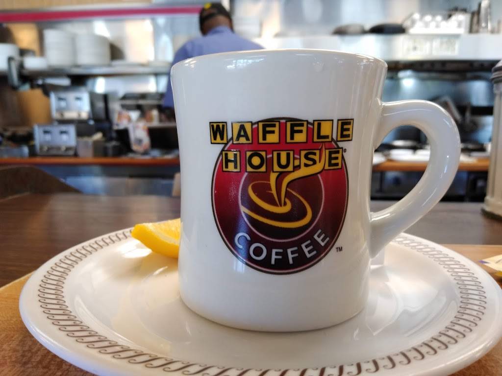 Waffle House | 1050 E Dublin Granville Rd, Columbus, OH 43229, USA | Phone: (614) 885-8210
