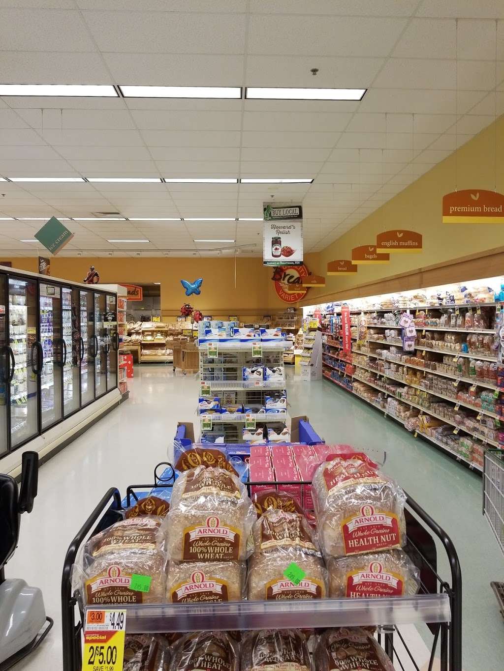 Shaw's 570 Daniel ster Hwy, Merrimack, NH 03054