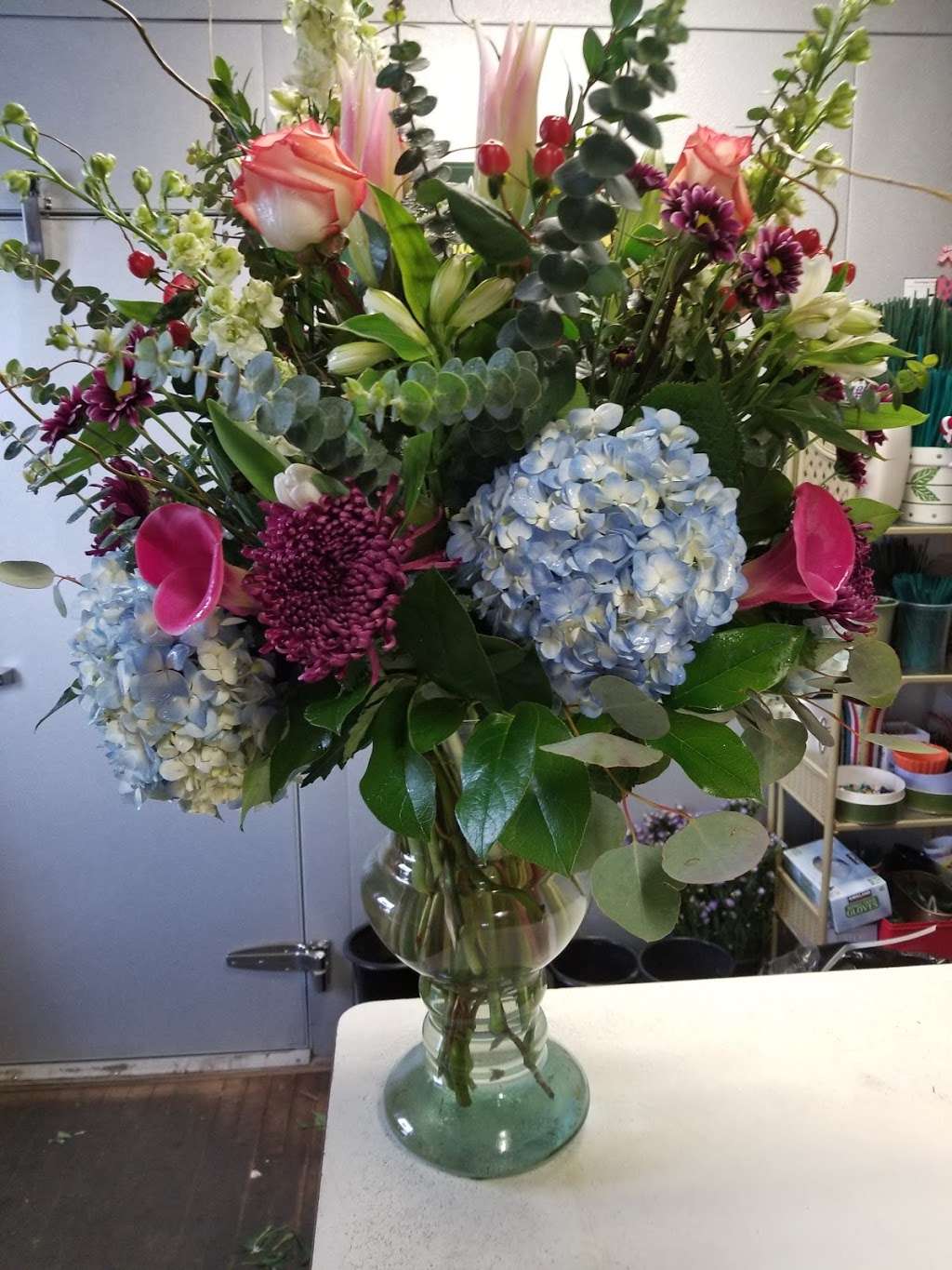 Caldwell Floral Elegance | Smull Ave, West Caldwell, NJ 07006, USA | Phone: (973) 228-4239