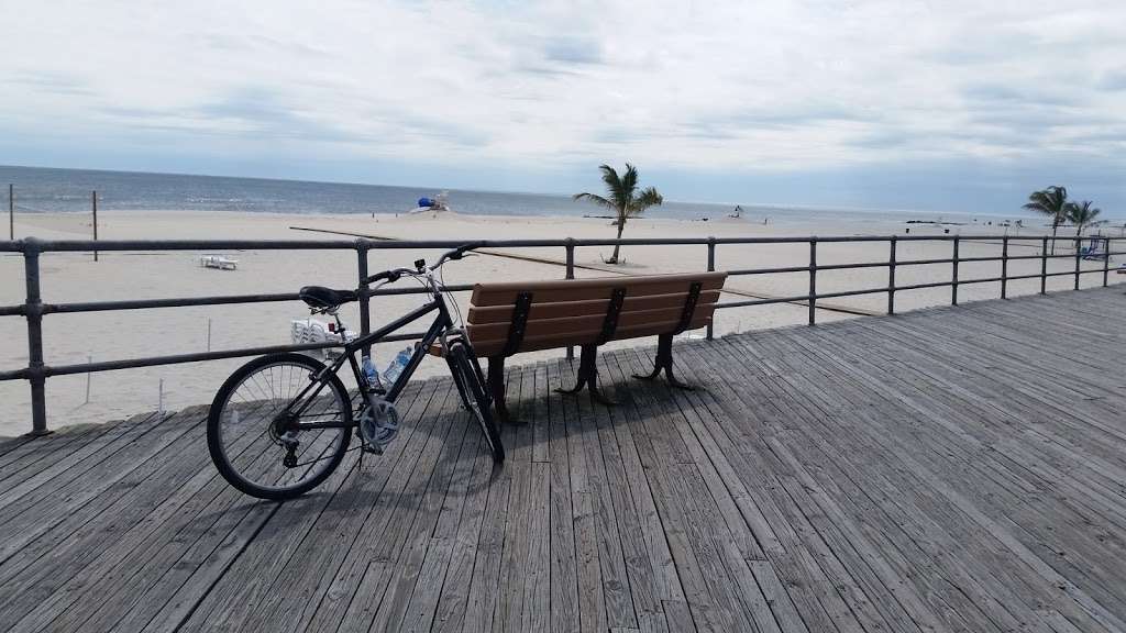 Atlantic Beach boardwalk | Atlantic Beach, NY 11509, USA