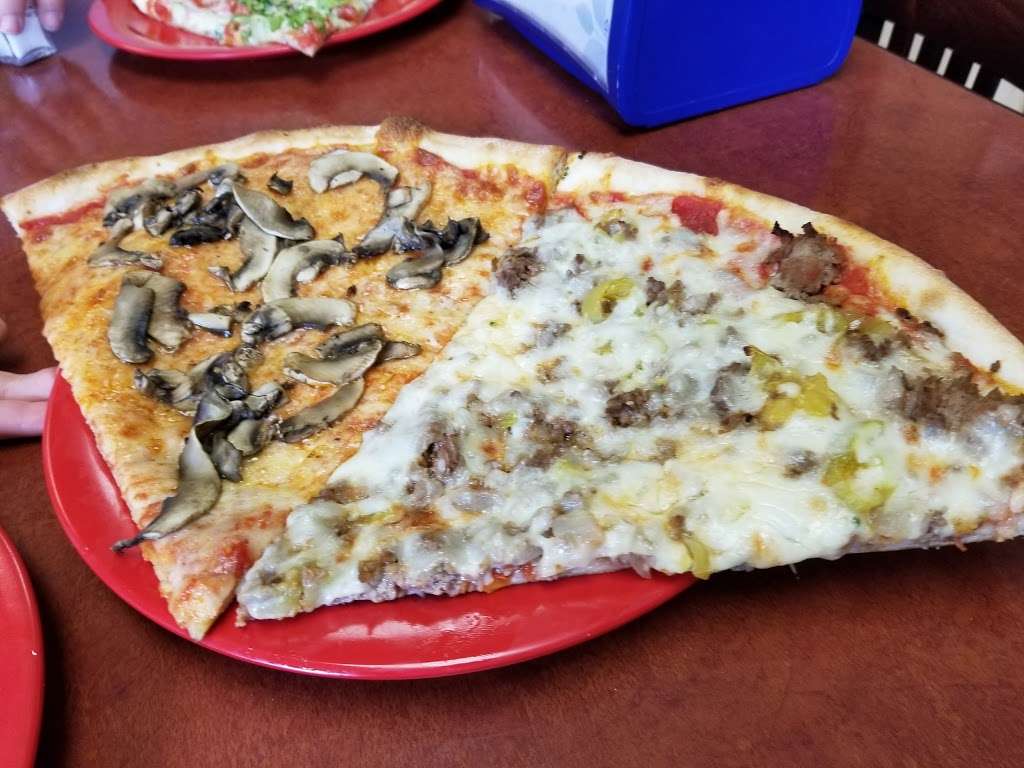 Tonys Pizza | 40 S Main St, Coopersburg, PA 18036 | Phone: (610) 282-1696