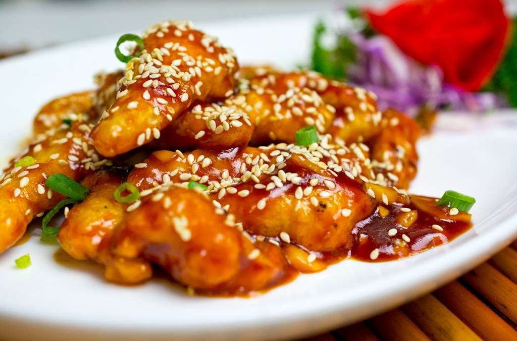 New Kong Ming Chinese Restaurant | 788 S Rand Rd, Lake Zurich, IL 60047, USA | Phone: (847) 726-3788