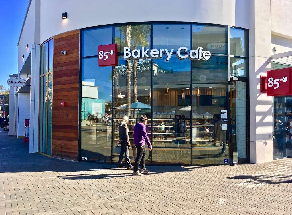 85C Bakery Cafe - San Diego (University Town Center) | 4313 La Jolla Village Dr Ste 2275, San Diego, CA 92122 | Phone: (858) 352-6098