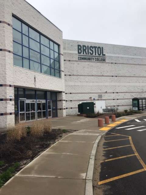 Bristol Community College, Taunton Center | Silver City Galleria, 2 Galleria Mall Dr, Taunton, MA 02780, USA | Phone: (774) 357-3767