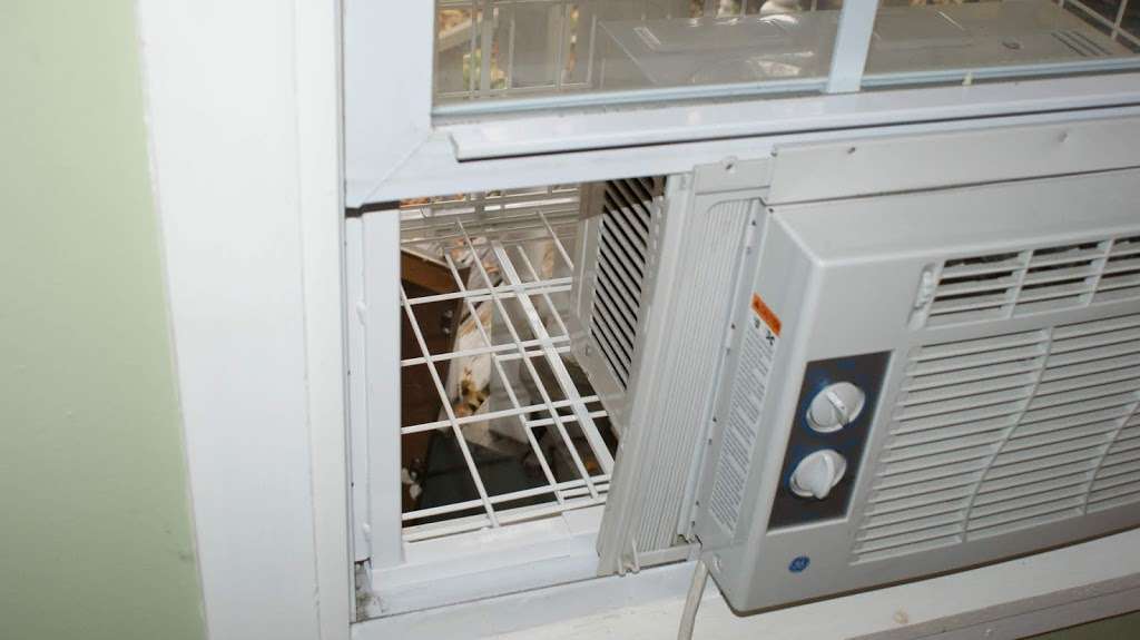 AC WINDOW GUARD llc. | p.o box 8551, Elizabeth, NJ 07208, USA | Phone: (908) 636-3599