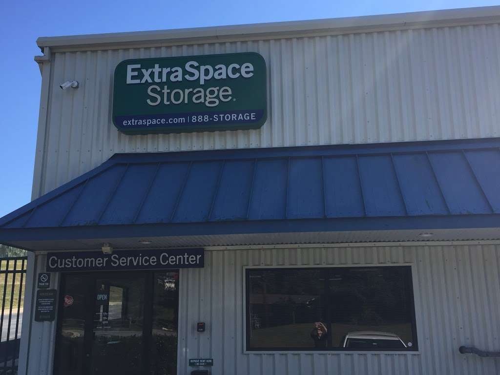 Extra Space Storage | 1008 Greenhill Rd, West Chester, PA 19380 | Phone: (610) 918-6100