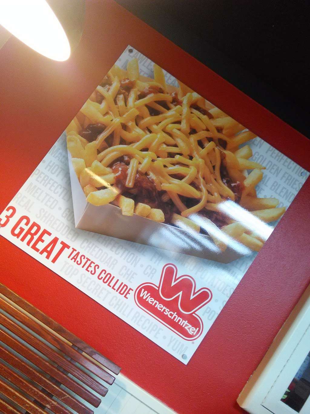 Wienerschnitzel | 7501 Orangethorpe Ave, Buena Park, CA 90620, USA | Phone: (714) 994-5642