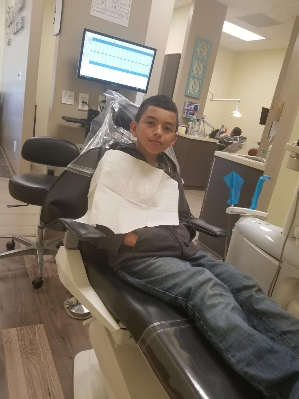 Fabulous Smiles Dental Care | 602 W Sepulveda Blvd, Carson, CA 90745, USA | Phone: (424) 378-4337