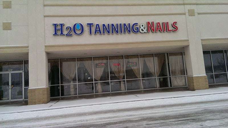 H2O Tanning & Nail | 701 US-41, Schererville, IN 46375, USA | Phone: (219) 322-3622
