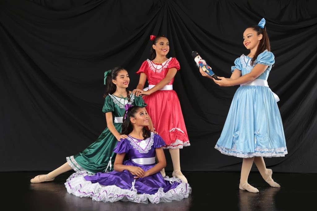 Corries Performing Arts | 10255 Colima Rd, Whittier, CA 90603, USA | Phone: (562) 201-4947
