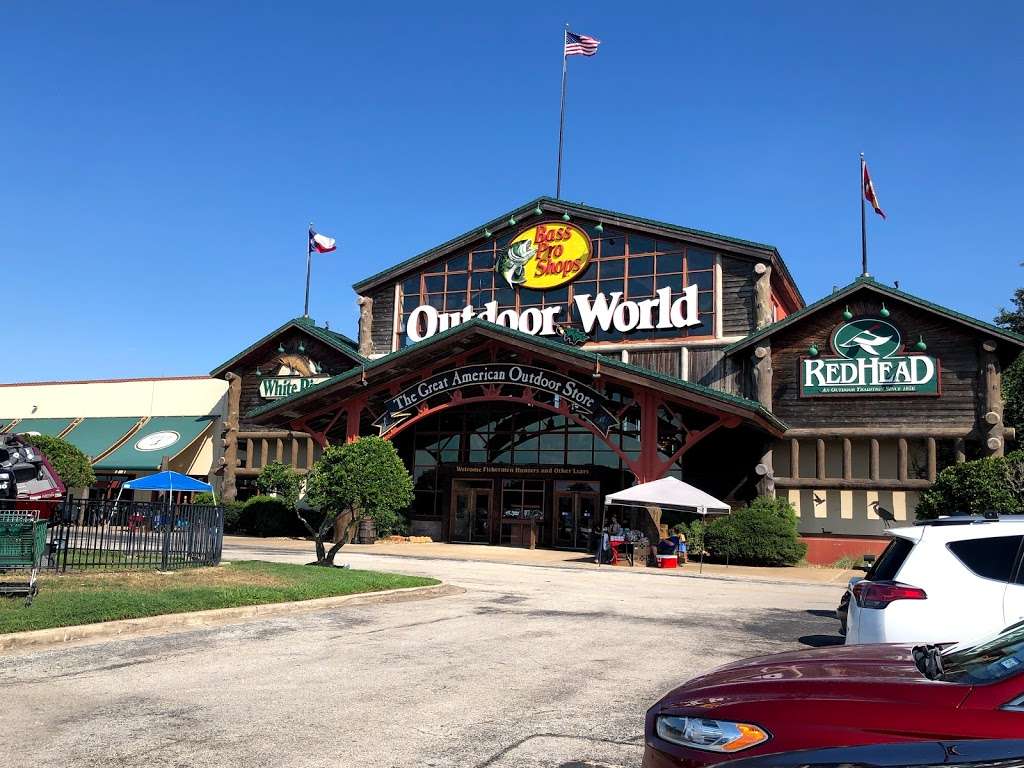 Bass Pro Shops | 5000 Katy Mills Cir Suite 415, Katy, TX 77494, USA | Phone: (281) 644-2200