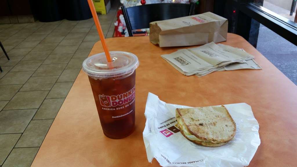 Dunkin Donuts | 7231 W Atlantic Ave, Delray Beach, FL 33446, USA | Phone: (561) 865-0029