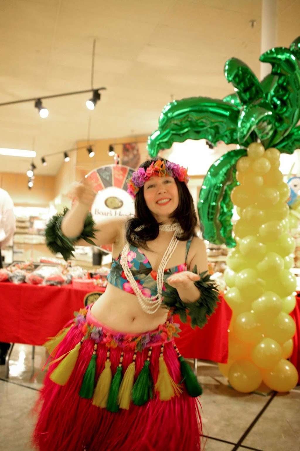 Hula & Belly Dancers by Caravan of Entertainment | 107 Rossell St, Mt Holly, NJ 08060, USA | Phone: (856) 931-0333
